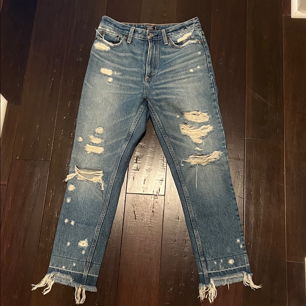 Abercrombie & Fitch High Rise girlfriend Jeans 26